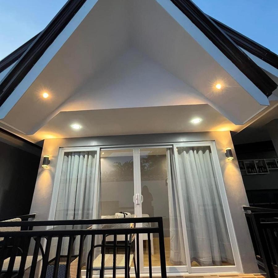 D' Beach Resort Puerto Princesa Ngoại thất bức ảnh